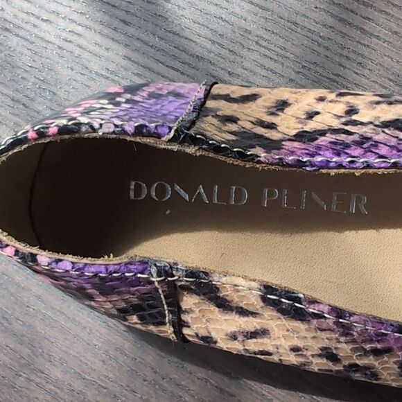 Donald J. Pliner Genuine Leather Purple Pink Loafer Snakeskin Pattern 6.5 Us - Picture 3 of 10